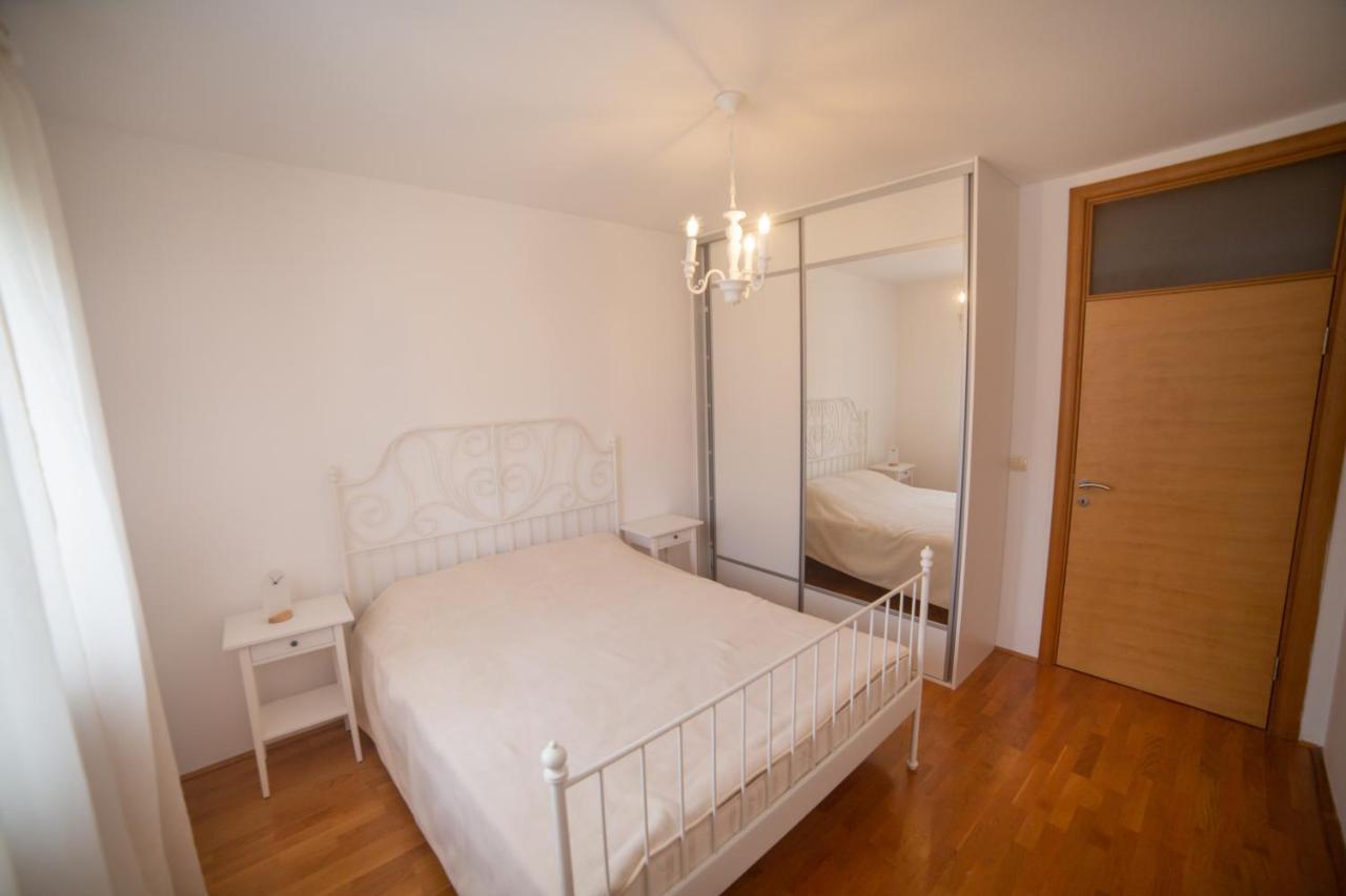 Apartment Plamenatz Бар Екстериор снимка