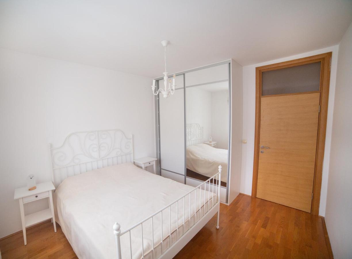 Apartment Plamenatz Бар Екстериор снимка